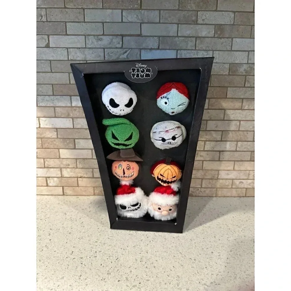 Disney Parks The Night Before Christmas Set of eight Tsum Tsum‎ b13